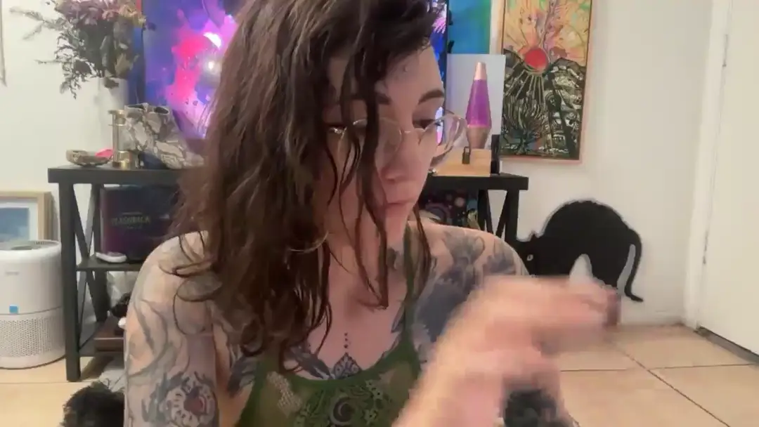 curiousquick video #24377