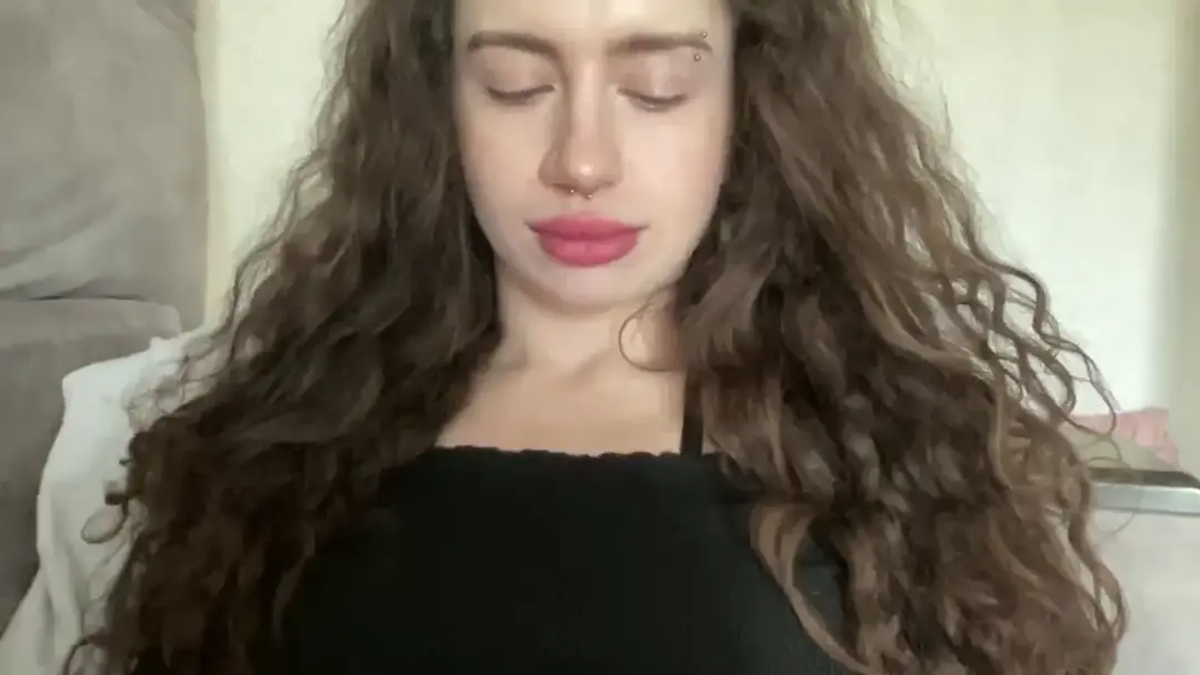 CurlyDream show preview