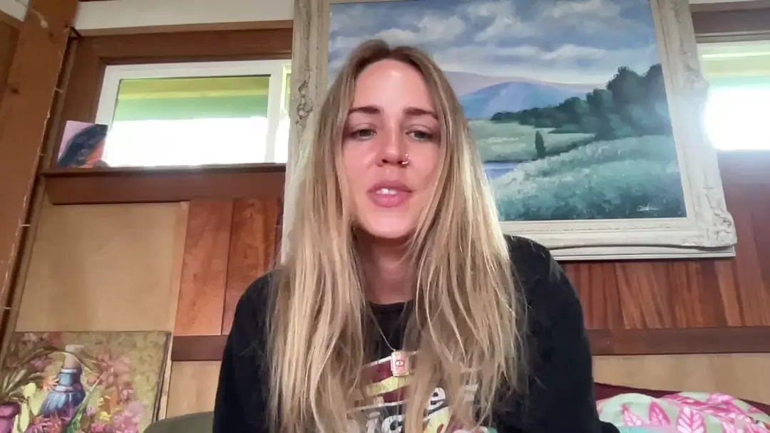 IvyPiercee video #24381