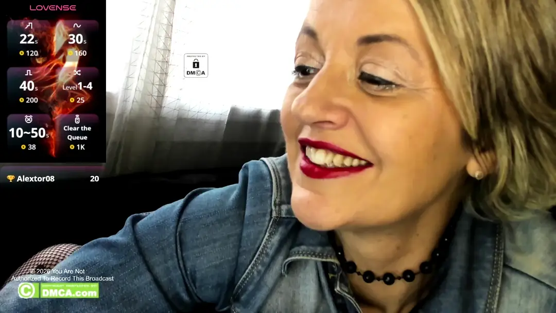 KARINAS show preview