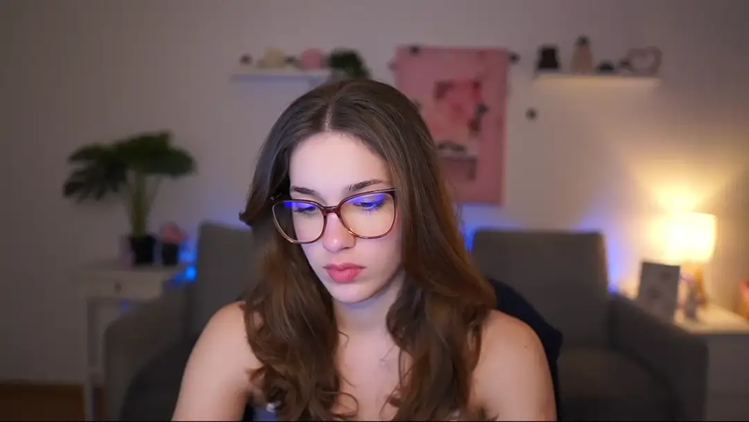 Kissiecat video #23510