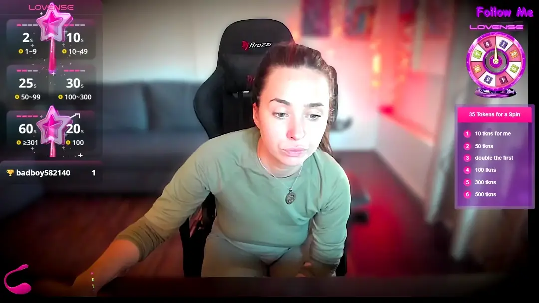 LiaQuinn show preview