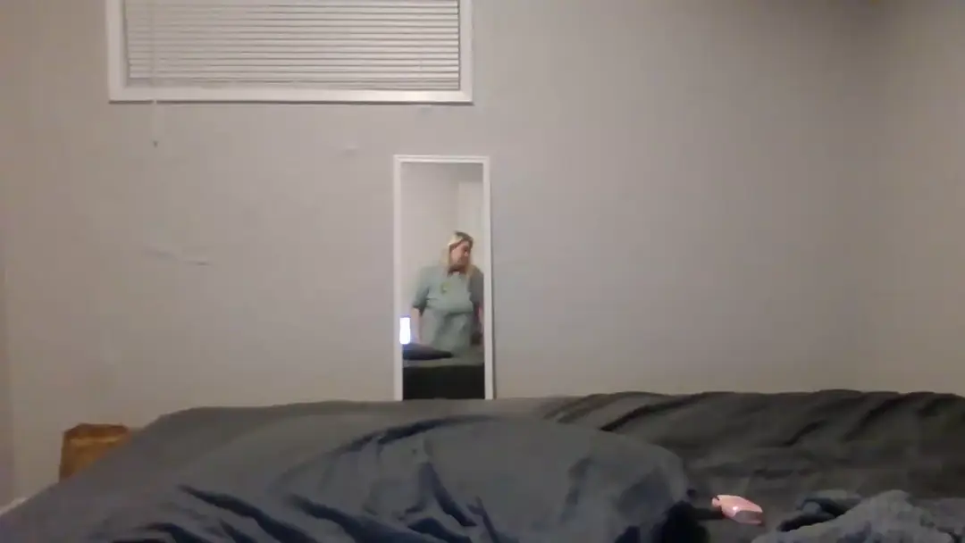 LynnberryOF video #22176