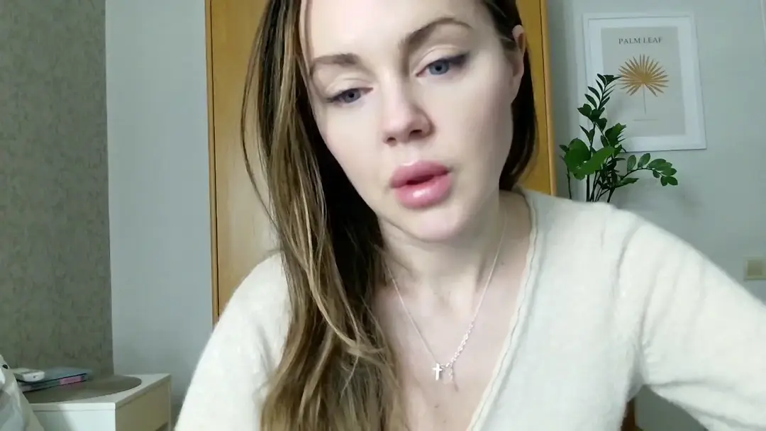 Reya_law show preview