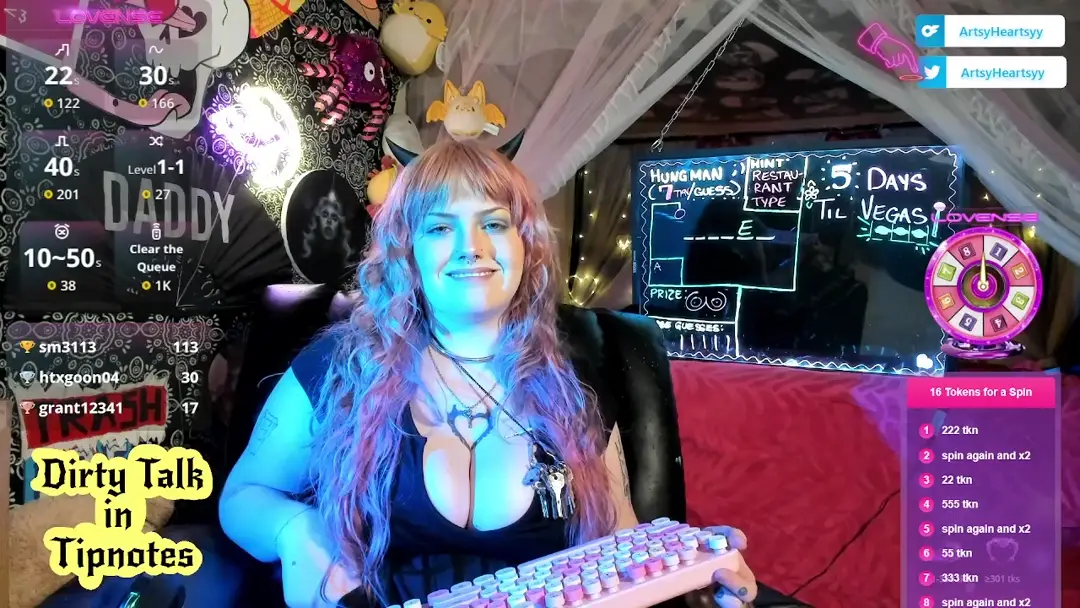 ArtsyHeartsyy show preview