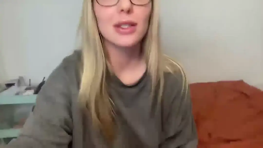 AshleyMarina show preview