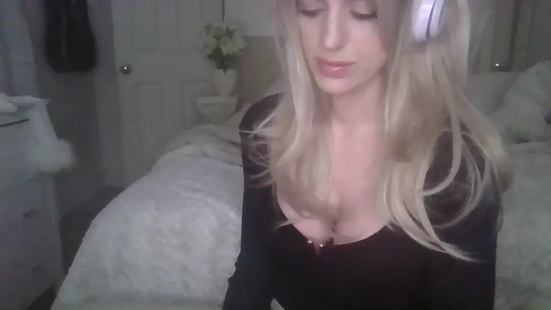 Video #25433 by HaileyWinters