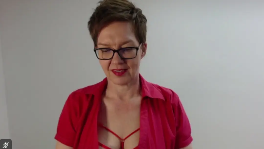 Sofie_Velvet show preview