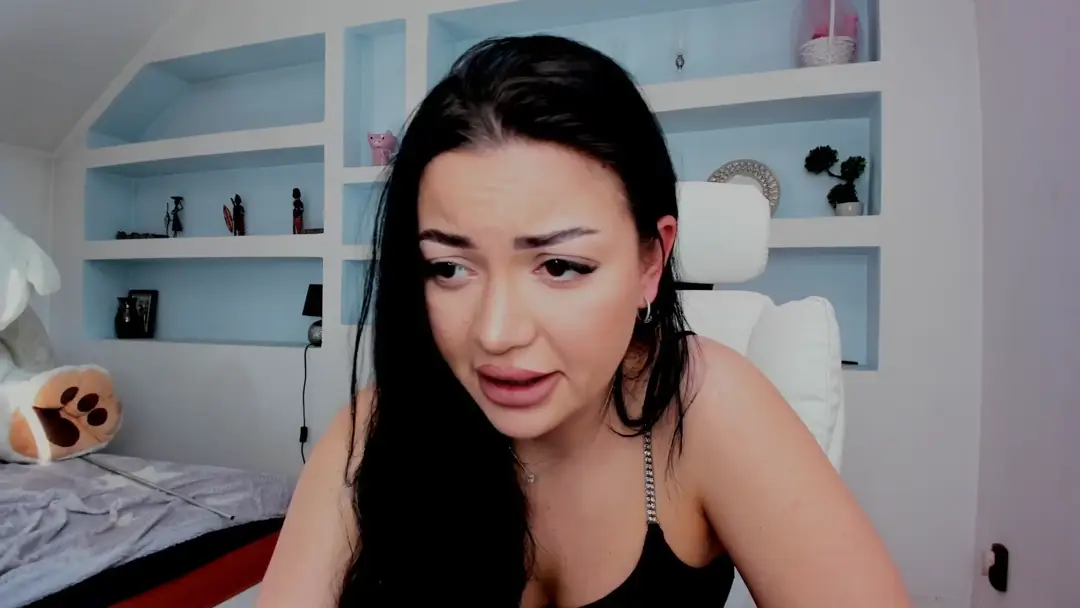 BellaDiamond show preview