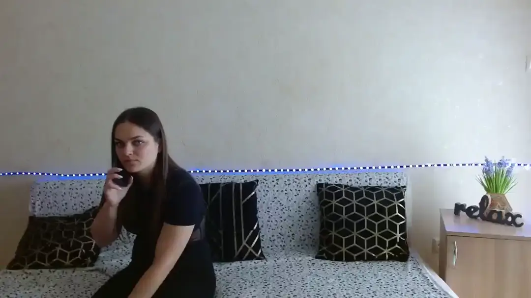 Chaynea show preview