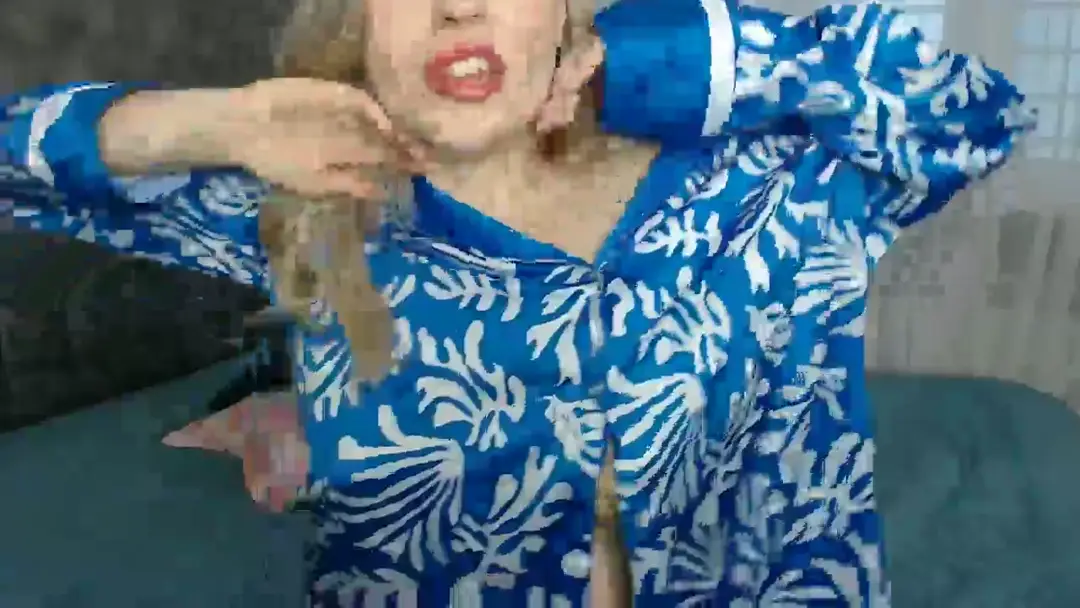 HelenOneLove show preview