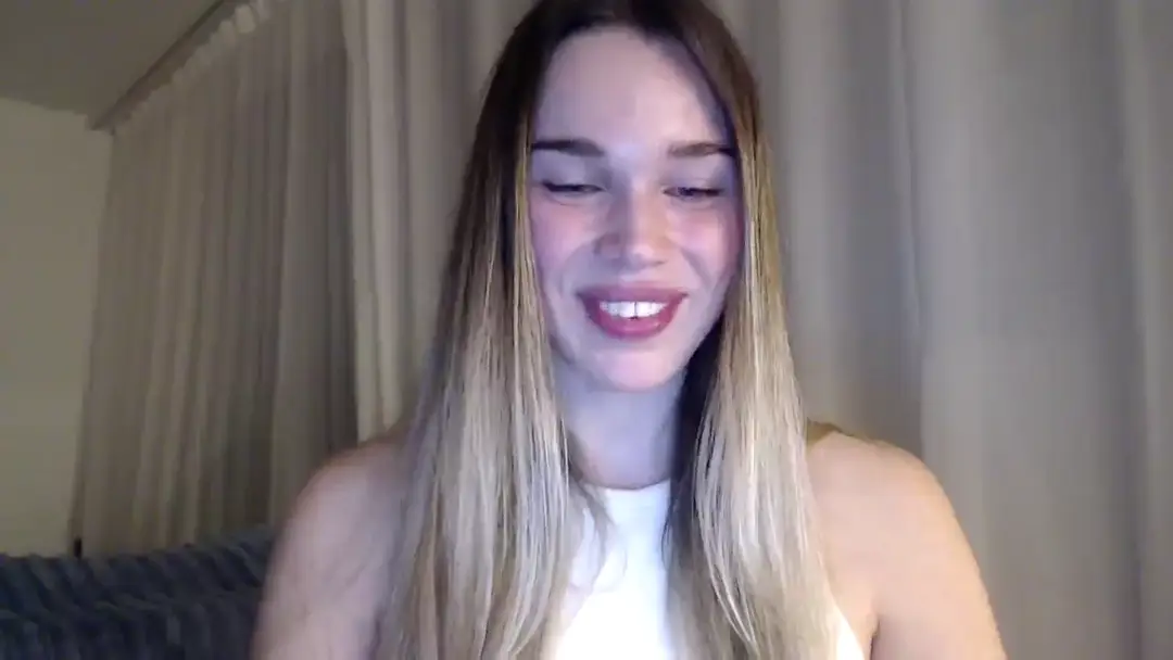 Ooh_Cassie show preview