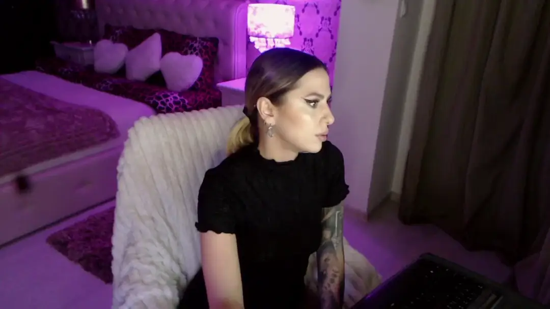 WitchJenny8 show preview