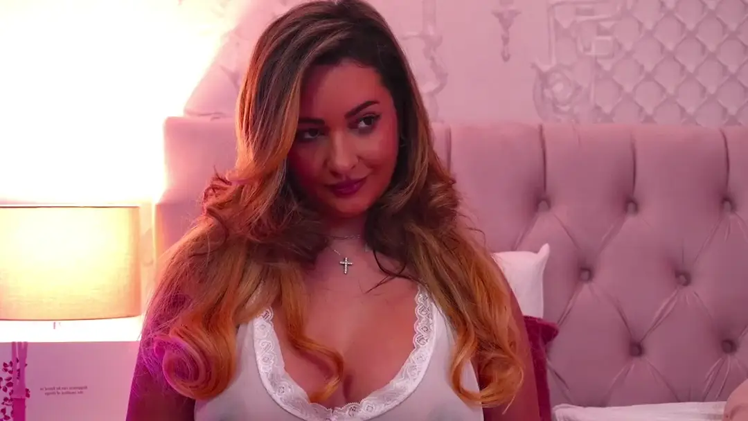 YaaraCollins show preview