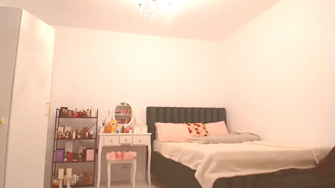 HotCafeDelina video #29527