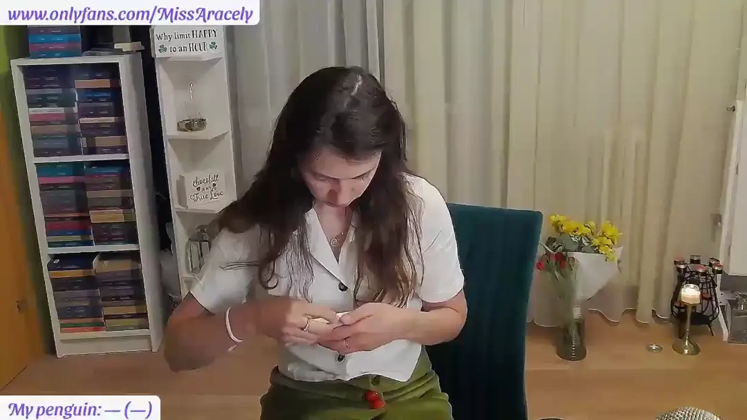 MissAracely show preview