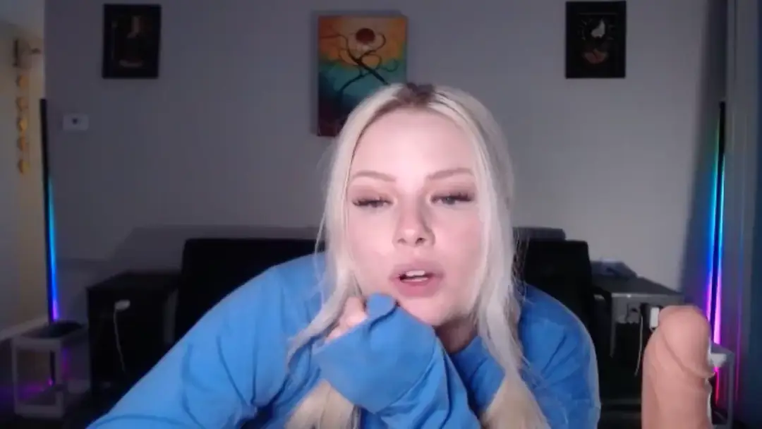 MyFreeCams thtoneblonde thumbnail