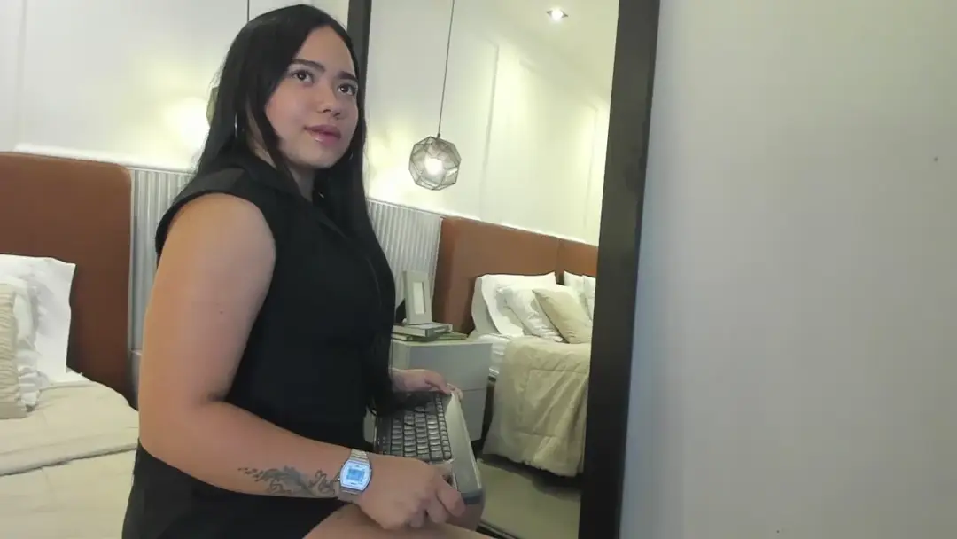 EmmaWuu show preview