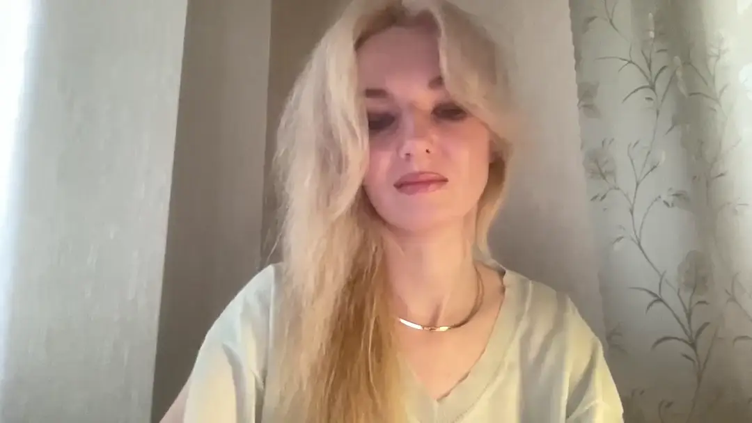 KattyCheeks show preview