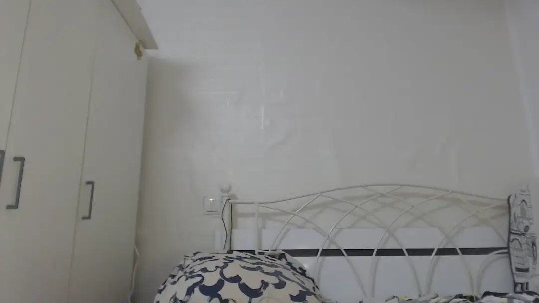 AdelinaJude10 show preview