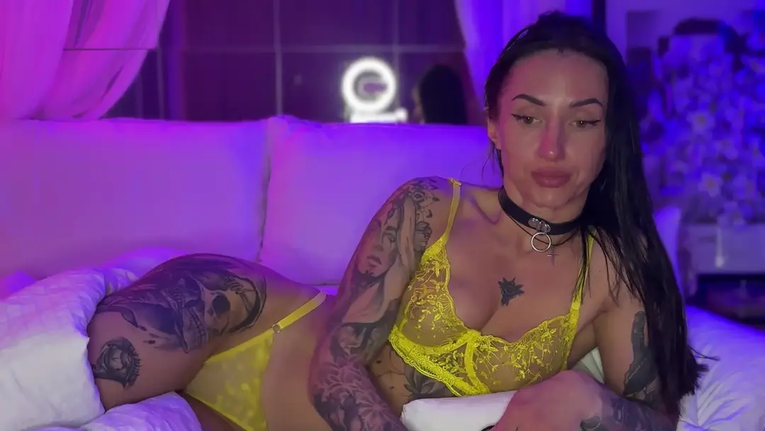 AlexaAlexx show preview