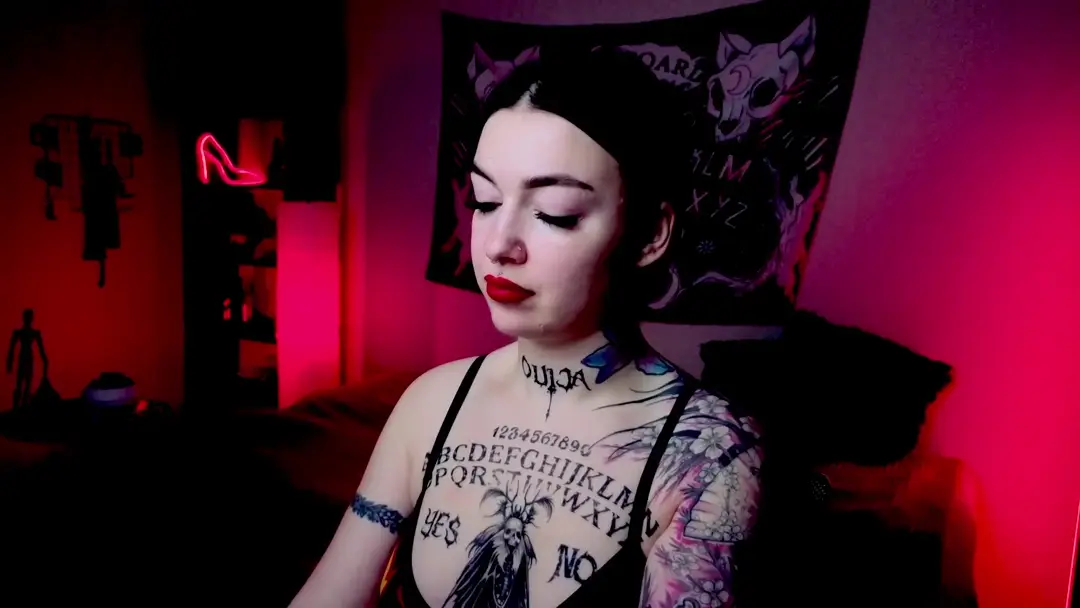 AllieStark show preview