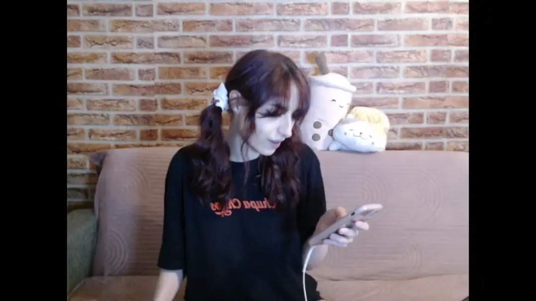 JustJade show preview