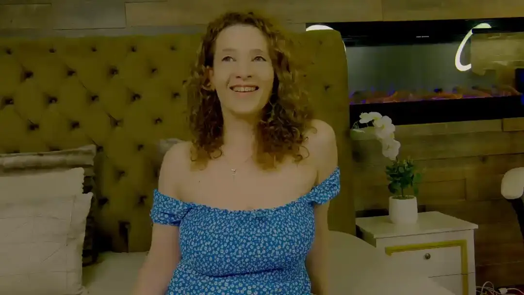 EveHamilton show preview