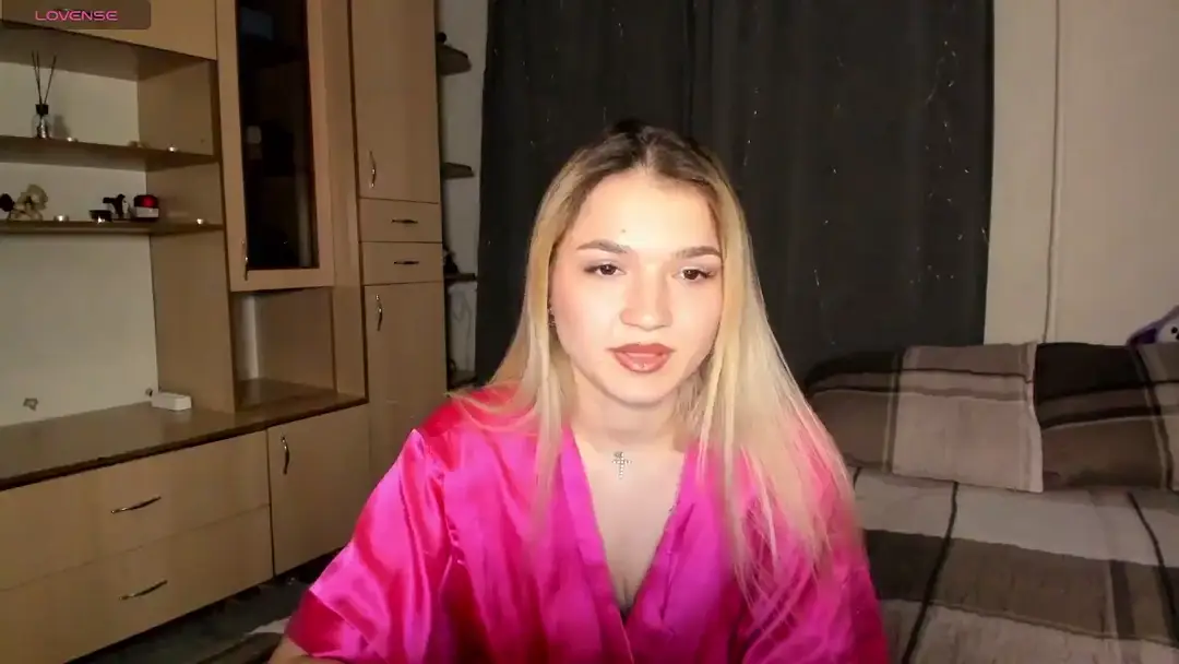 HoneyBunnyy show preview