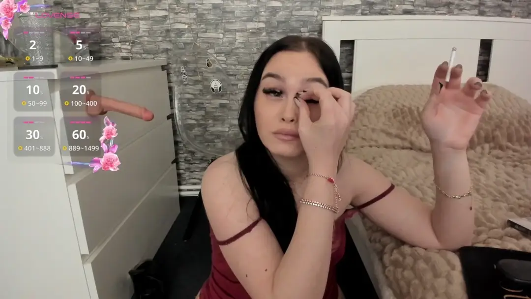 KairaPotts show preview