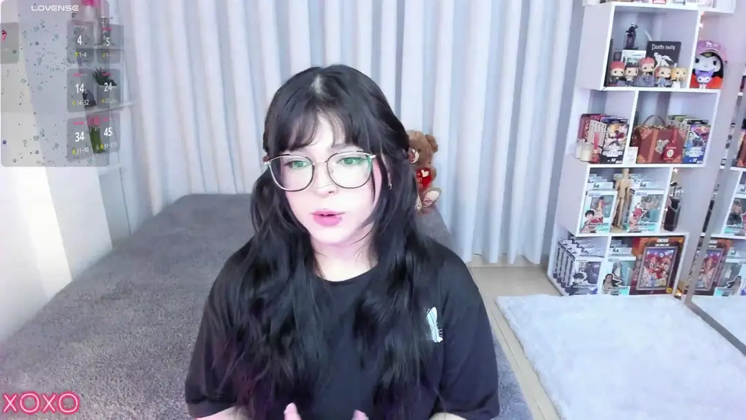 Misshoneyxx show preview