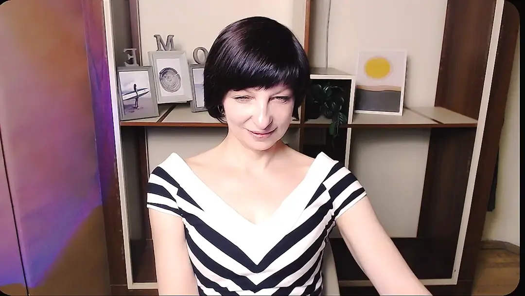 AnnShelen_ show preview