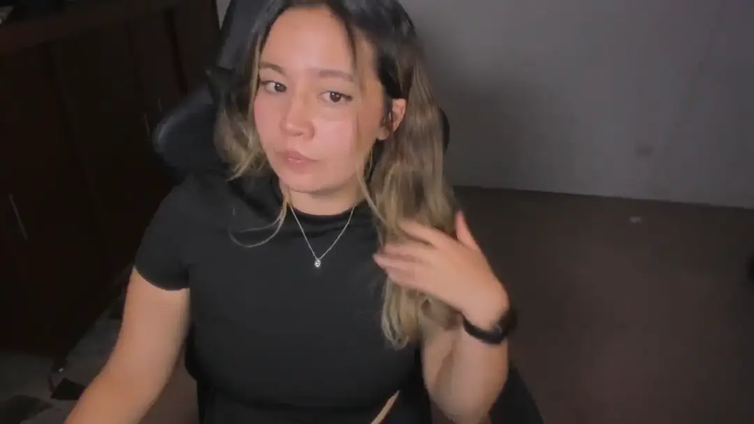 ashley_smith1 show preview