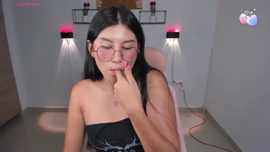 Emycutexx video #103568