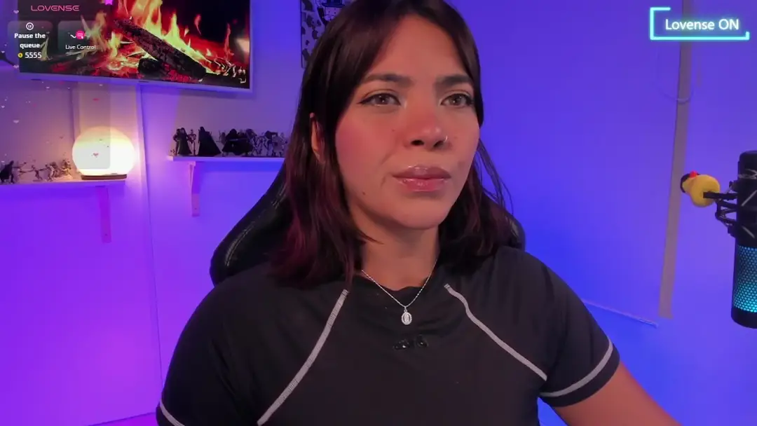 MiaVelour show preview