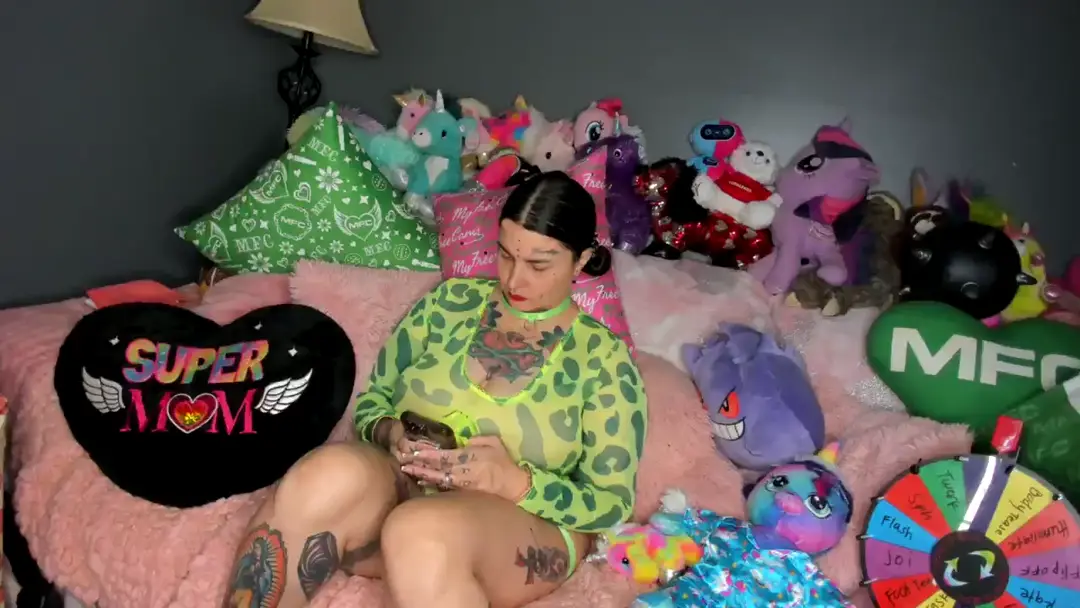 Video #103156 by NylonDolly