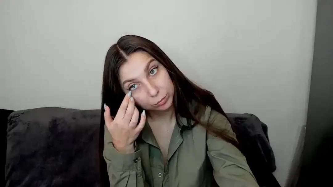 SinthiaMars show preview