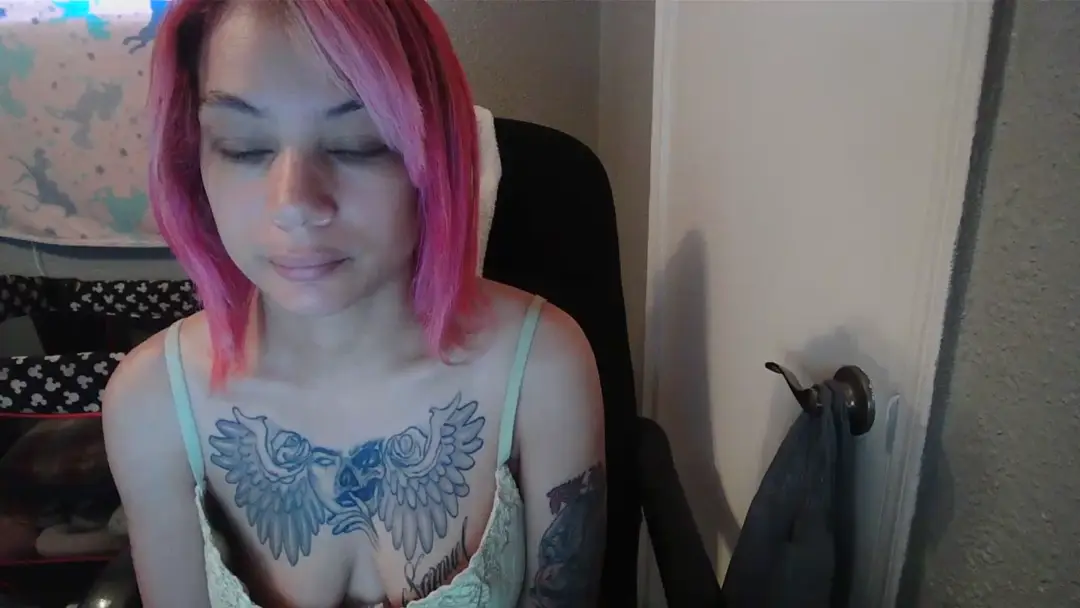 TattedReddl40 show preview