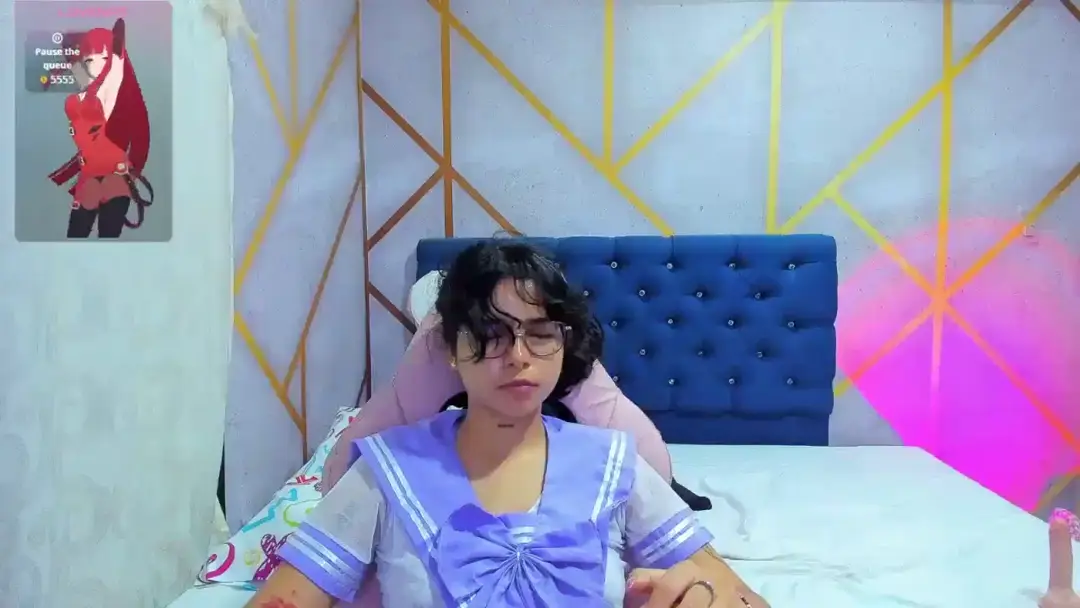 Vaiolet19 show preview