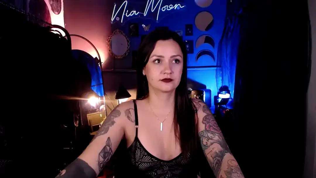 NiaMoon video #104699