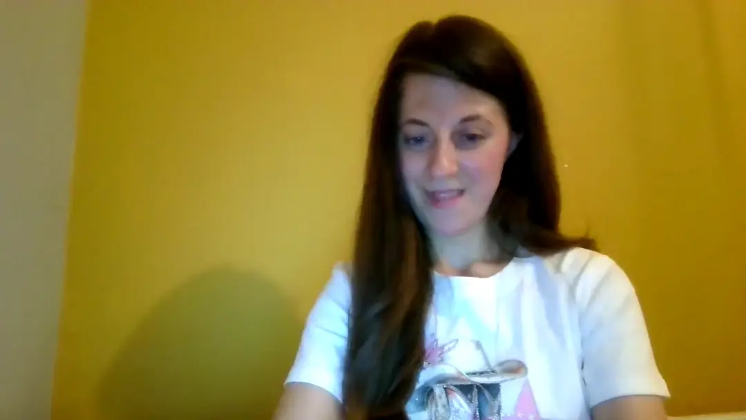 Hotandspicy26 show preview