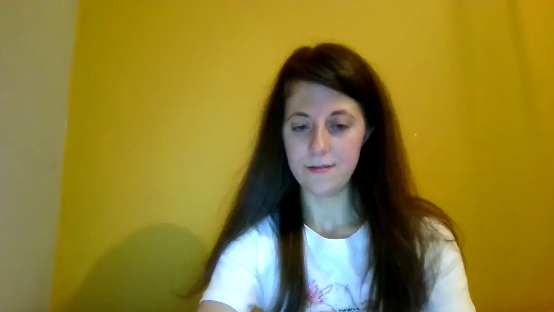 Hotandspicy26 show preview