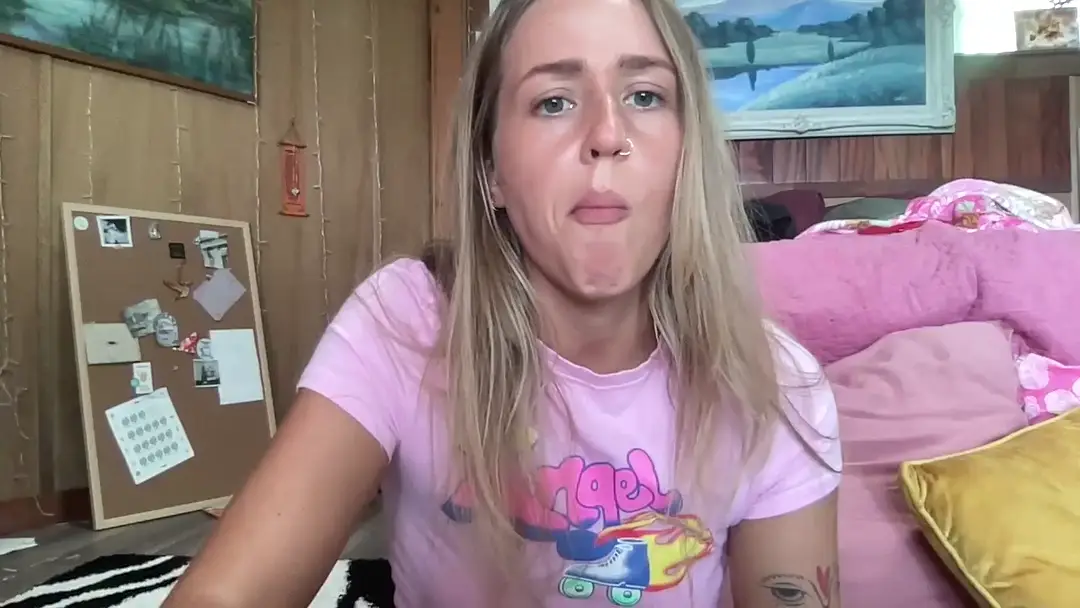 IvyPiercee video #105798