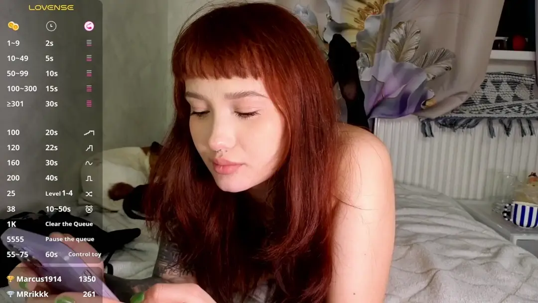 Littlewetgirl show preview