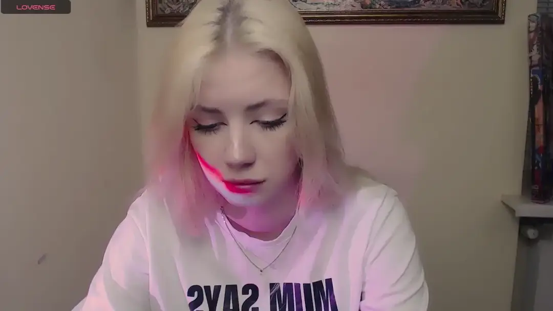 AliraTim_ show preview