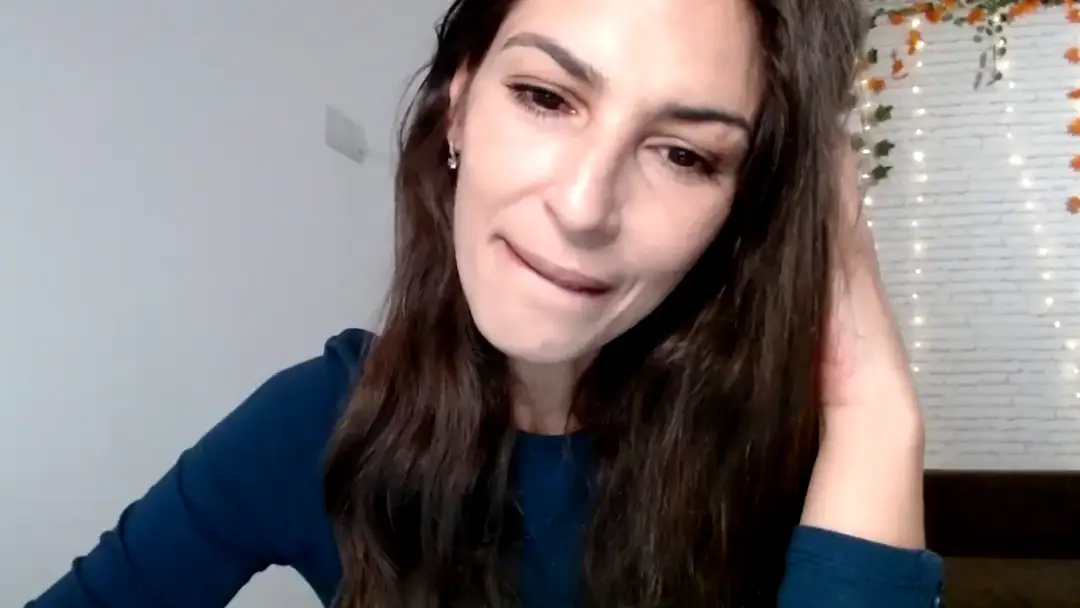 AnnaMFC_ video #106137