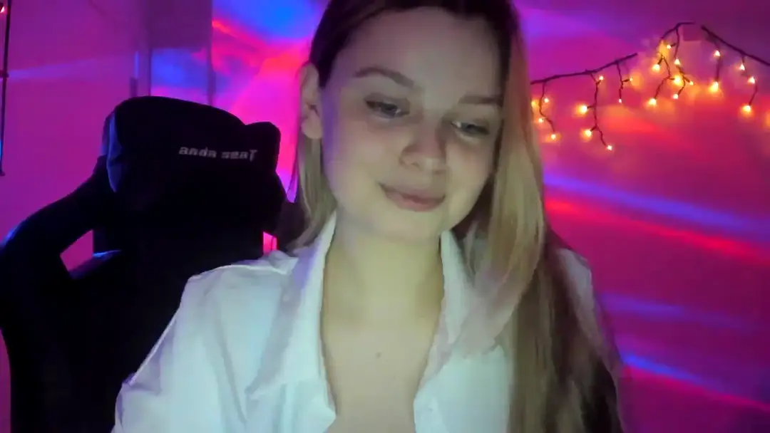 Annaneon show preview