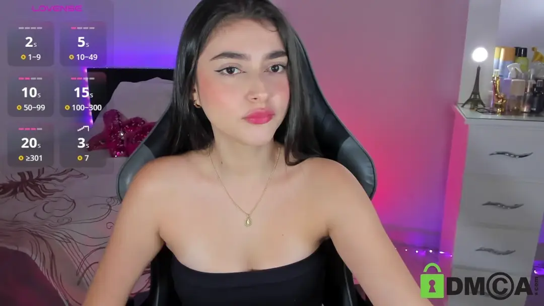 Esmeralda_le show preview