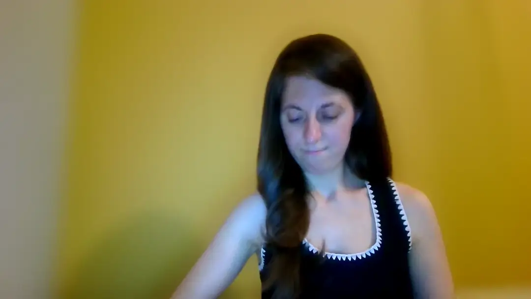 Hotandspicy26 show preview