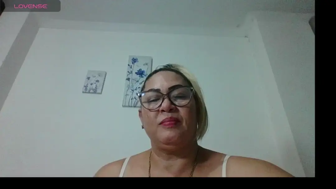 Hotmommyxxx_ video #106277